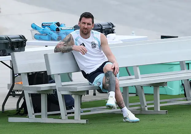 What does Lionel Messi do before a match